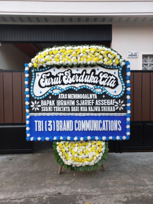 Papan Bunga Duka di Dorbolaang